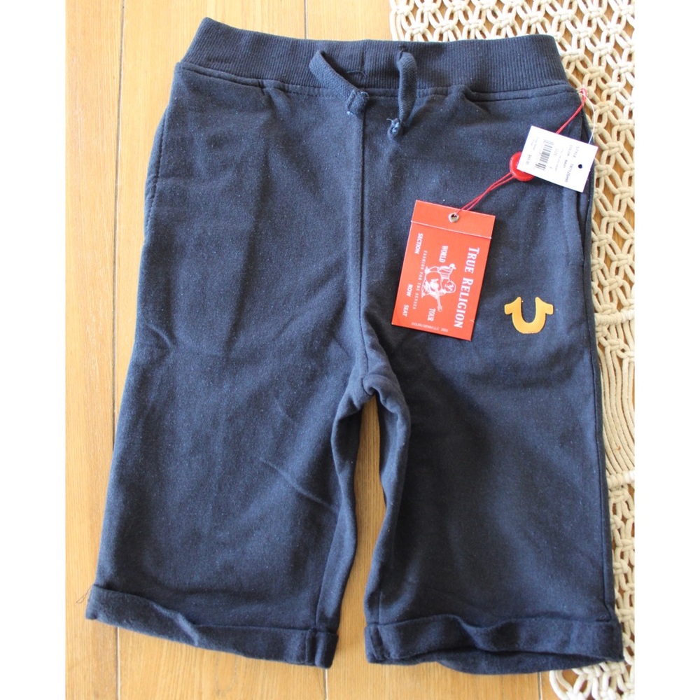 True Religion Boys Rolled Hem Shorts NWT 6